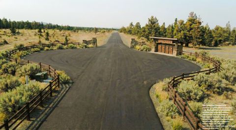 Tiny photo for 63334 Conquest Road, Bend, OR 97701 (MLS # 220216228)