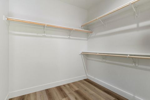 Tiny photo for 1092 Timber Ridge Loop, Klamath Falls, OR 97601 (MLS # 220215636)