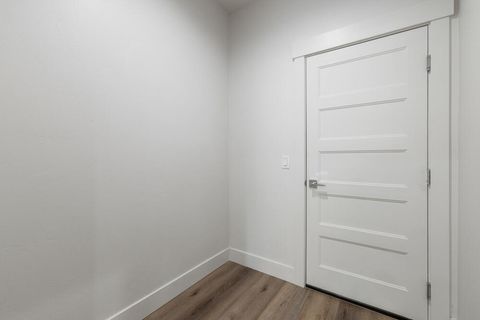 Tiny photo for 1092 Timber Ridge Loop, Klamath Falls, OR 97601 (MLS # 220215636)