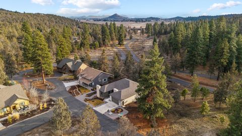 Tiny photo for 1092 Timber Ridge Loop, Klamath Falls, OR 97601 (MLS # 220215636)