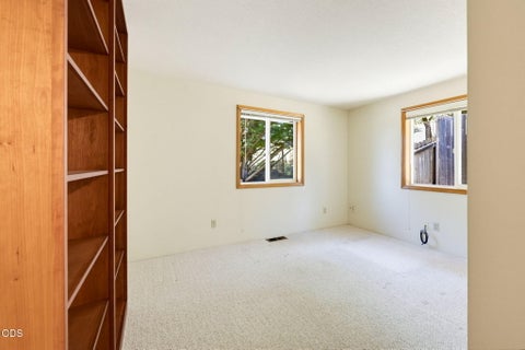 Tiny photo for 457 Walnut Street, Ashland, OR 97520 (MLS # 220223382)