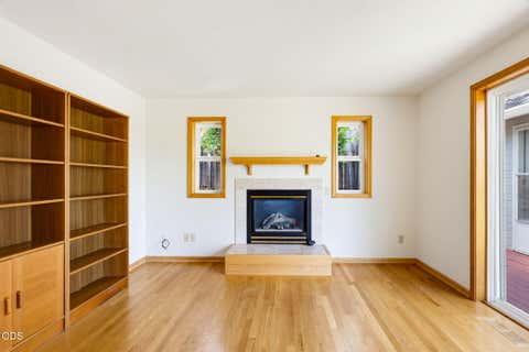 Tiny photo for 457 Walnut Street, Ashland, OR 97520 (MLS # 220223382)