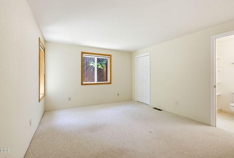 Tiny photo for 457 Walnut Street, Ashland, OR 97520 (MLS # 220223382)