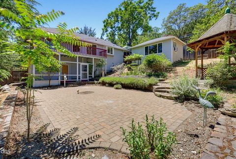 Tiny photo for 457 Walnut Street, Ashland, OR 97520 (MLS # 220223382)