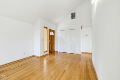 Tiny photo for 457 Walnut Street, Ashland, OR 97520 (MLS # 220223382)