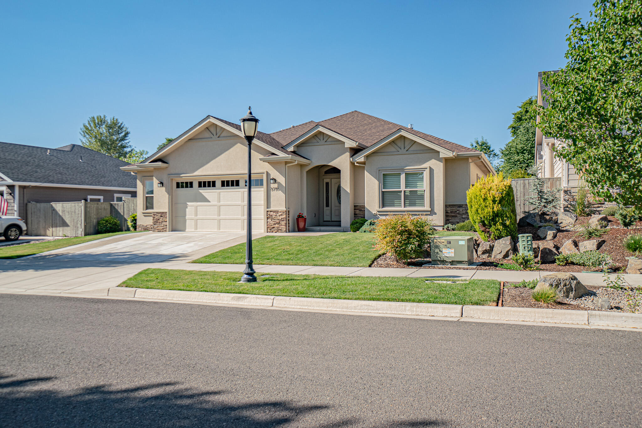 Middlefork Creek - Residential