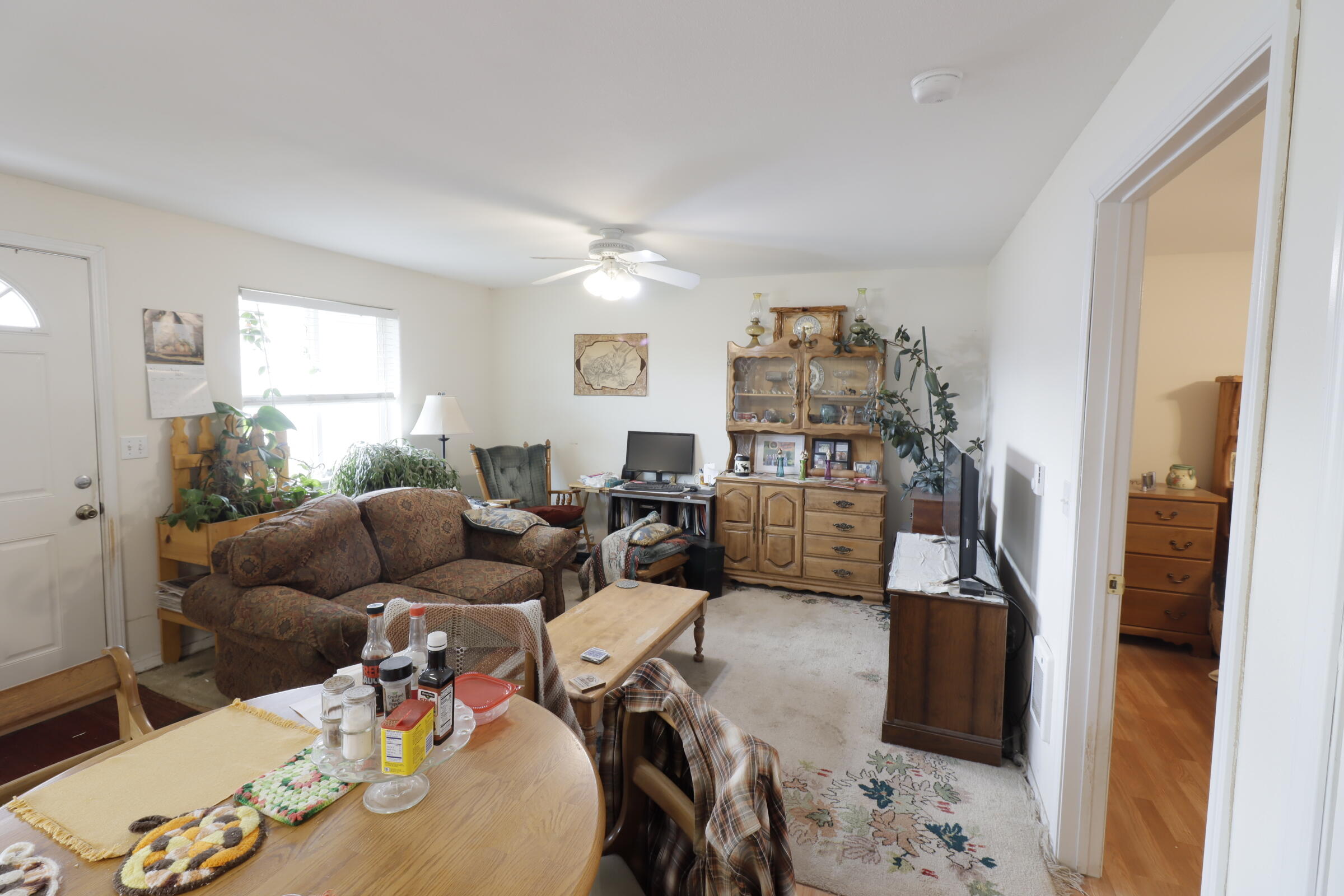 East Valley View Est - Residential Income