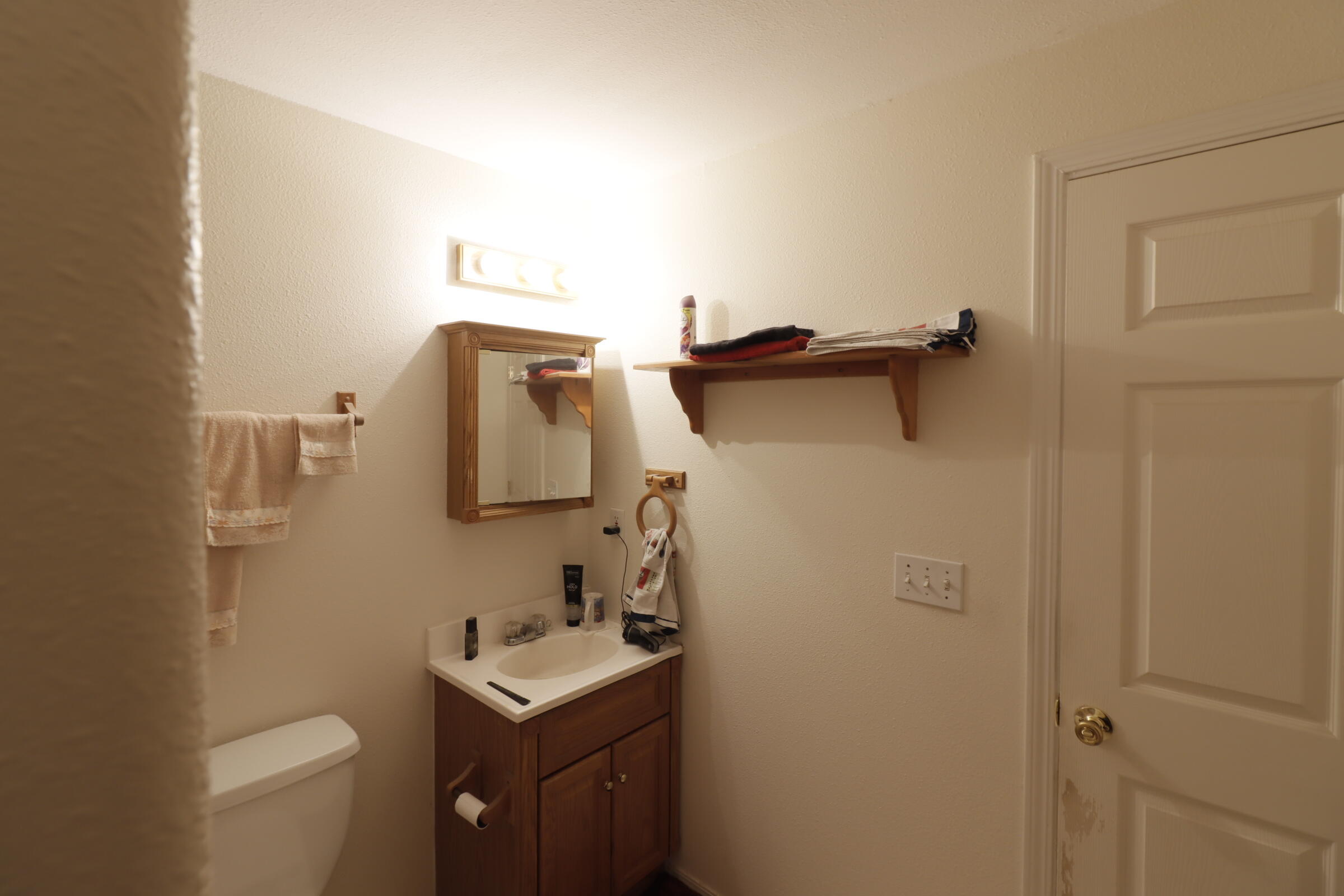 East Valley View Est - Residential Income