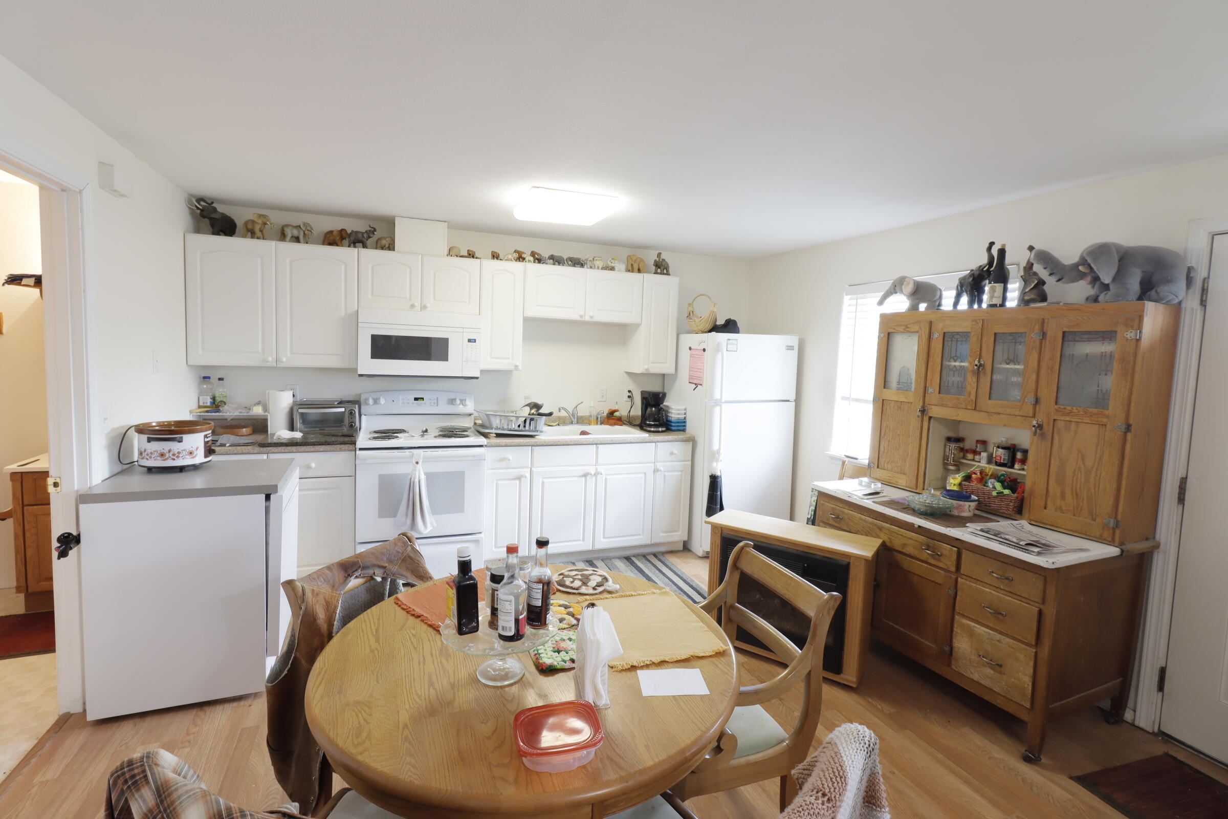 East Valley View Est - Residential Income