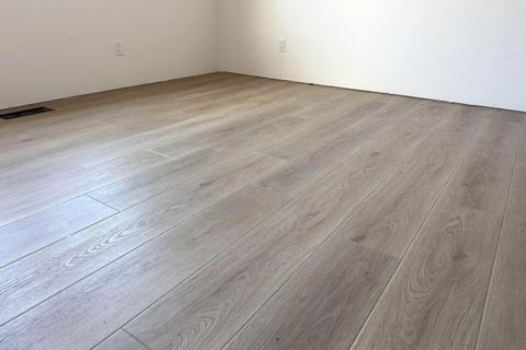 Tiny photo for 3329 NW Leavitt Lane, Bend, OR 97703 (MLS # 220212155)