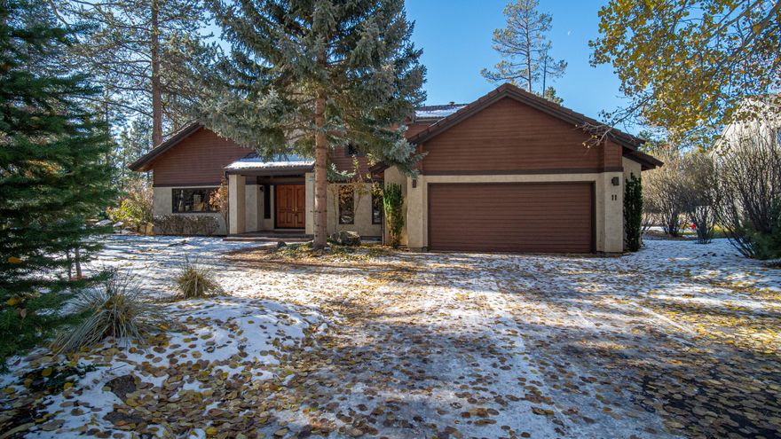One of the very few houses in Sunriver to have a view of the Deschutes River and Mt. Bachelor. From the back patios or upstairs decks one can take in the proximity to wilderness. With the Sun River, bike path and Deschutes River in the backyard one can hop on the bike path to nordic ski and bike or launch a paddle board from the backyard to explore without loading gear and driving. Abundant natural light in winter, indoor hot tub and sauna make this house a perfect place for winter fun. Custom designed and built for the orignial owner. Soild wood, masterfully designed staircase is the centerpiece of the interior design. Floor to ceiling wood burning fireplace, new solid wood floors thru the main living, dining and kitchen. One bedroom ensuite on the main level, with primary and 2 guest bedrooms up. Indoor wood storage crib for fireplace and wood stove. Partially enclosed wood storage shed. Spacious 2 car garage, additional storage and workbench.
________________________________________