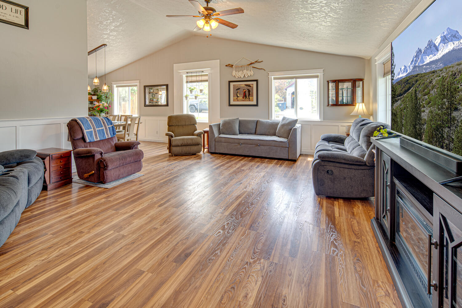 Woodcrest - Residential