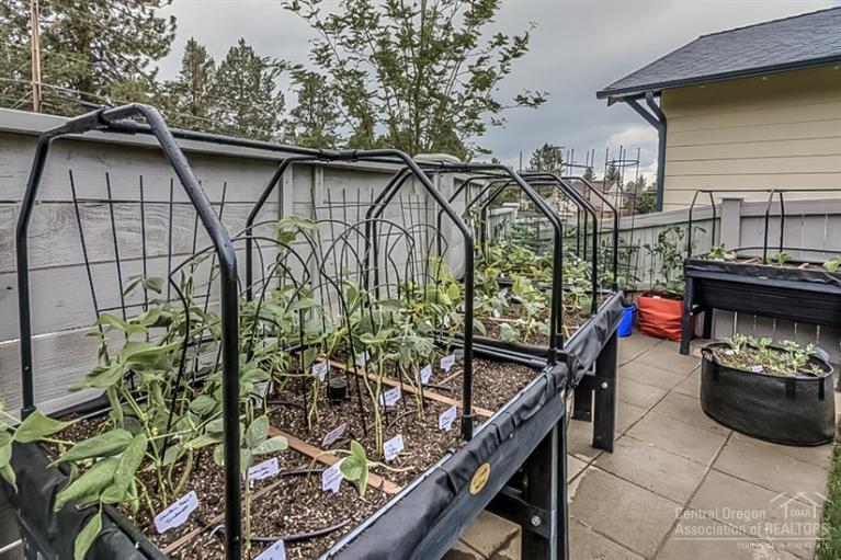 Hidden Hills - Residential