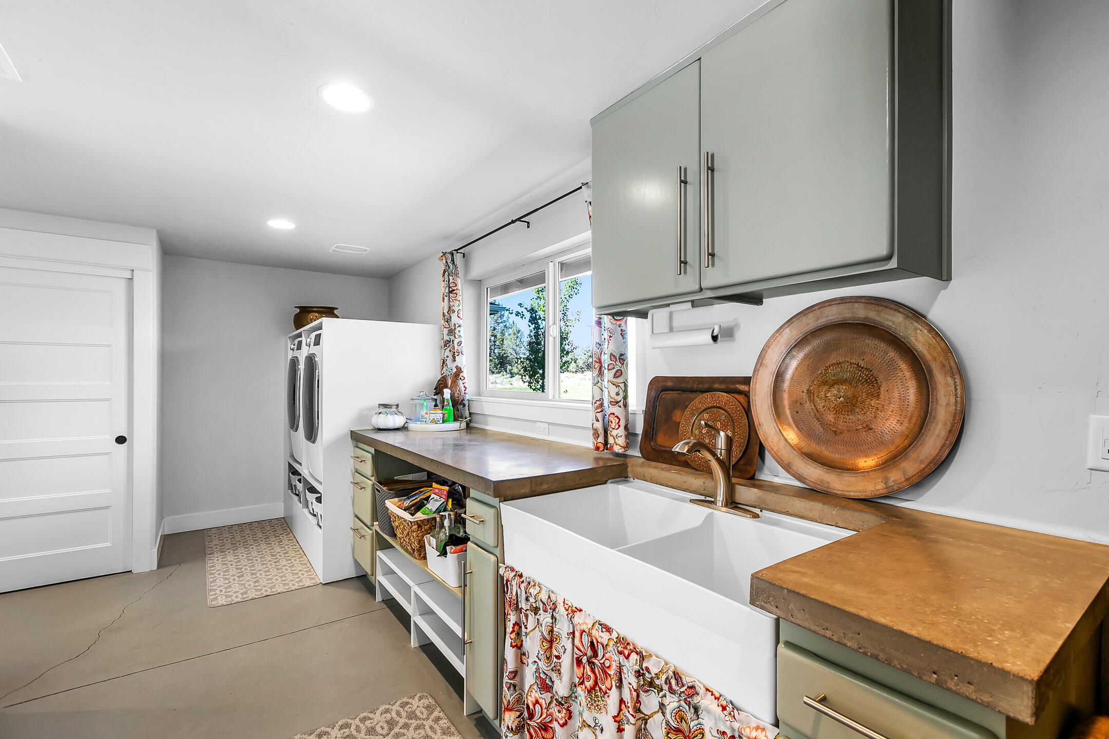 Ronald Acres - Residential