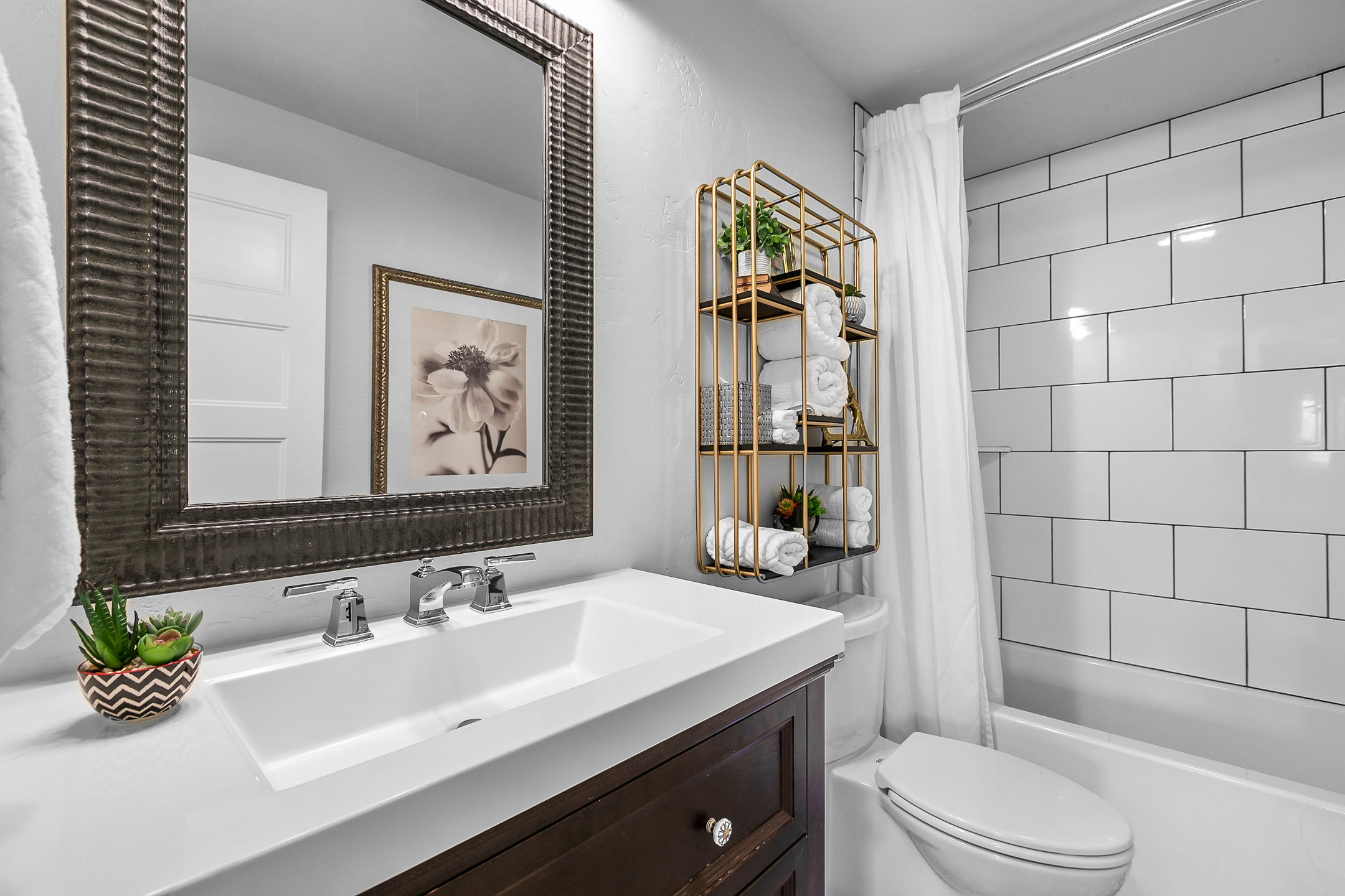 Ronald Acres - Residential