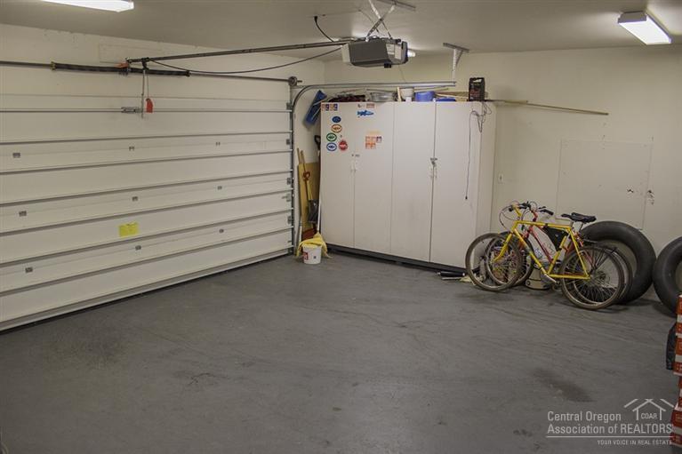 Fairway Crest Village - Residential