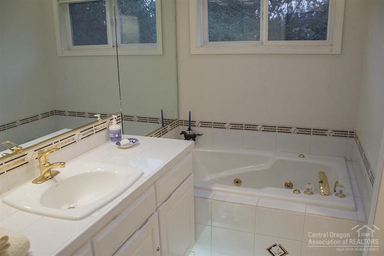 Fairway Crest Village - Residential