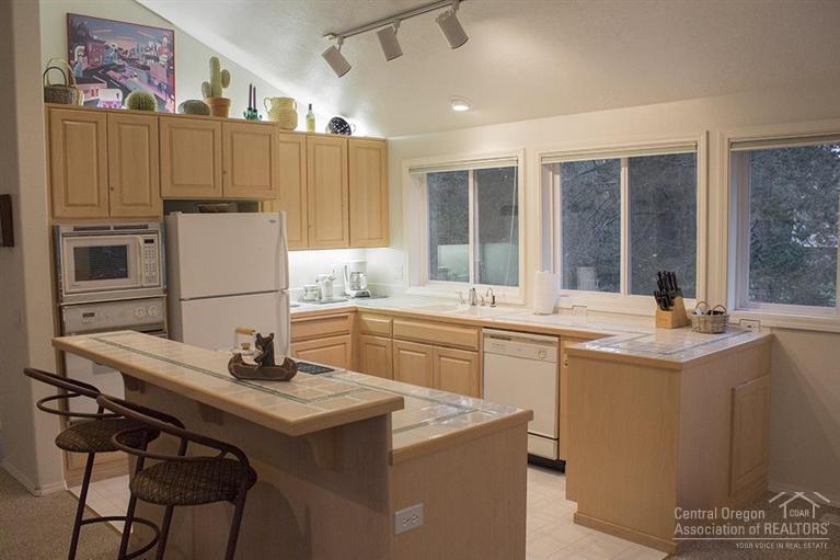 Fairway Crest Village - Residential