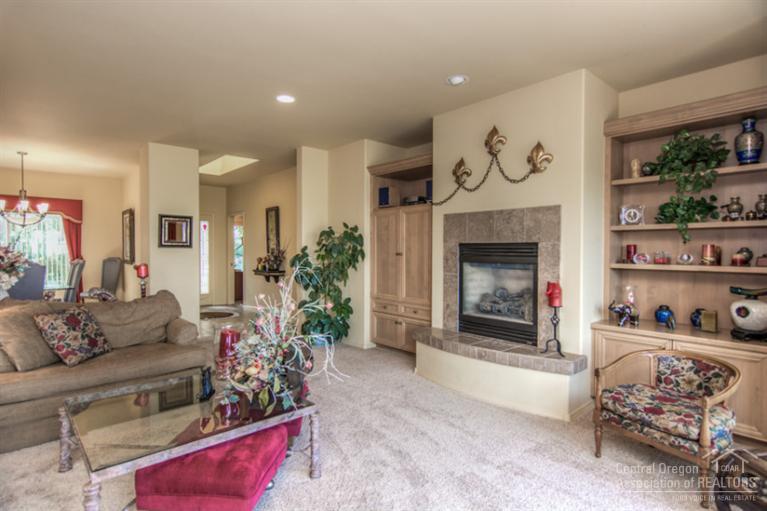 Eagle Crest - Residential