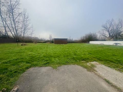 Tiny photo for 1640 Southgate Way, Grants Pass, OR 97527 (MLS # 220213975)