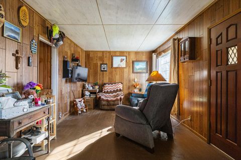 Tiny photo for 5071 Harlan Drive, Klamath Falls, OR 97603 (MLS # 220213957)