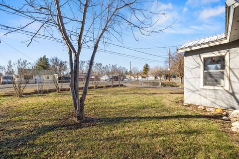 Tiny photo for 5071 Harlan Drive, Klamath Falls, OR 97603 (MLS # 220213957)