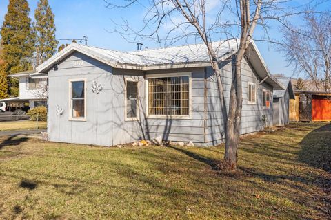 Tiny photo for 5071 Harlan Drive, Klamath Falls, OR 97603 (MLS # 220213957)