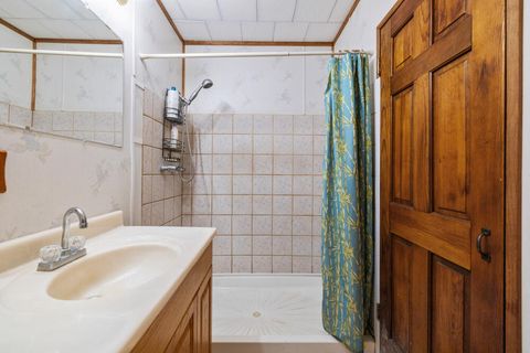 Tiny photo for 5071 Harlan Drive, Klamath Falls, OR 97603 (MLS # 220213957)