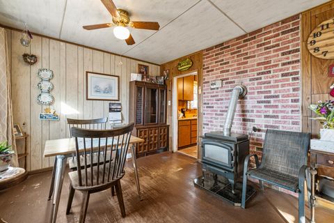 Tiny photo for 5071 Harlan Drive, Klamath Falls, OR 97603 (MLS # 220213957)