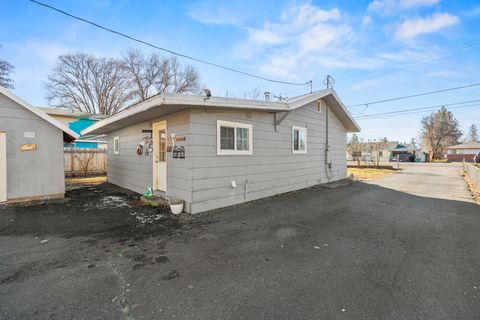 Tiny photo for 5071 Harlan Drive, Klamath Falls, OR 97603 (MLS # 220213957)