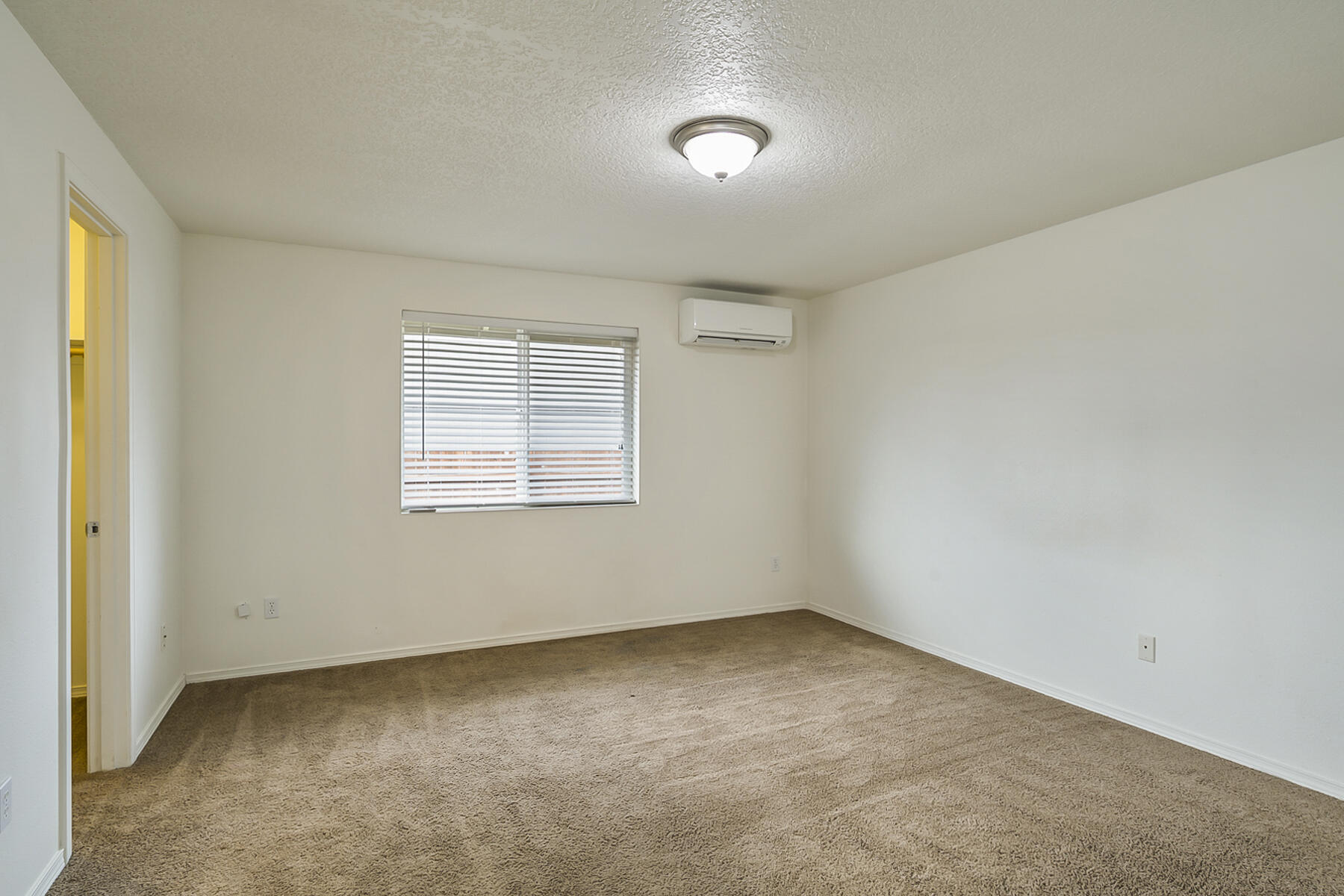 Deer Ridge - Residential