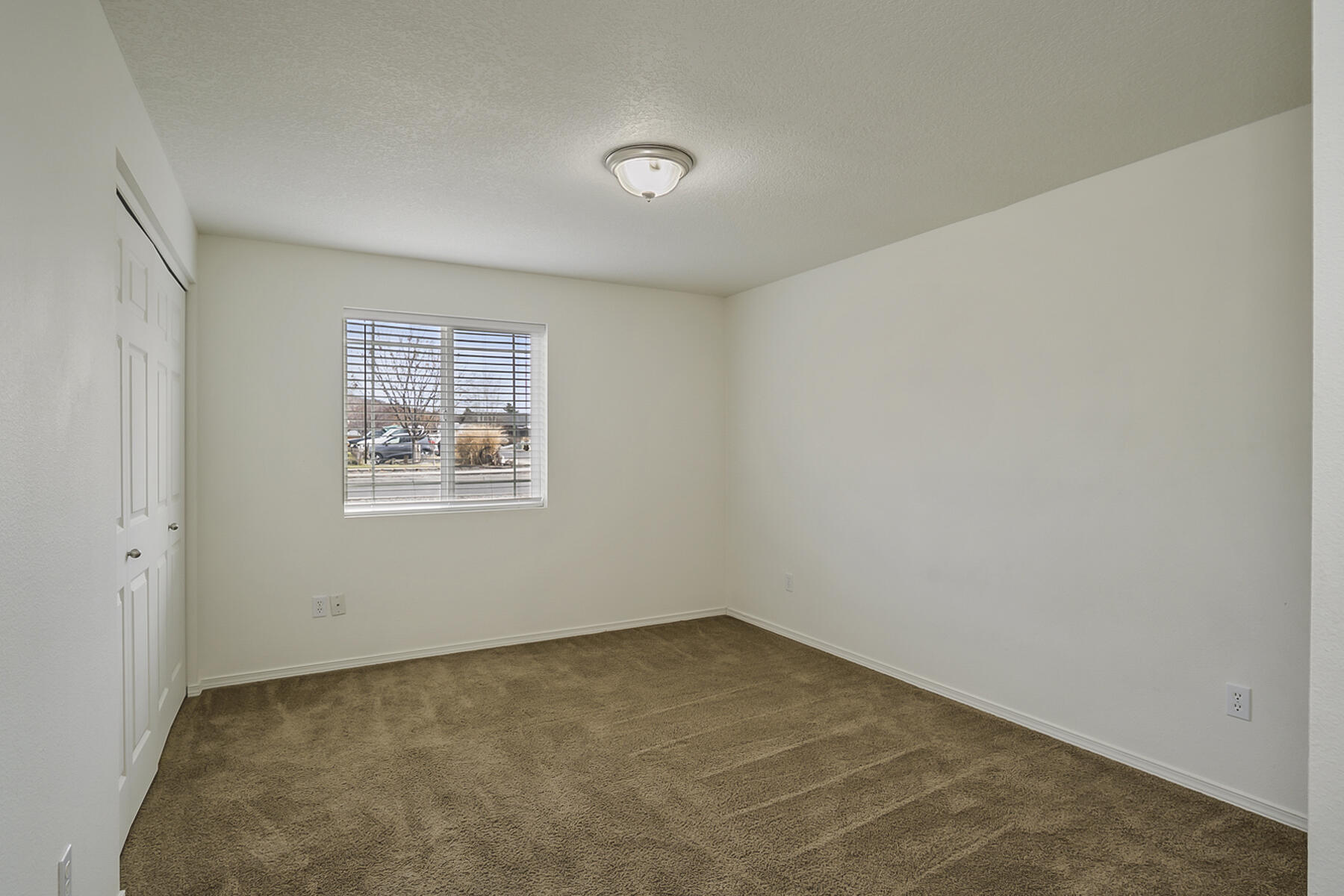 Deer Ridge - Residential