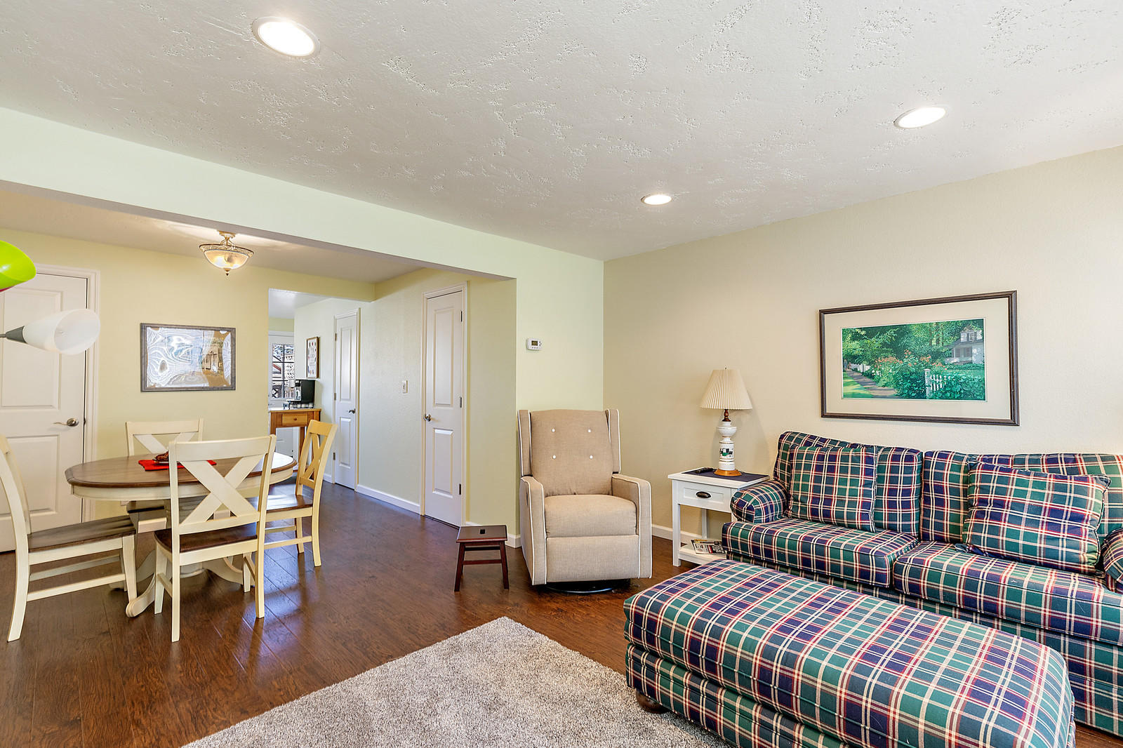 Manzanita Hills - Residential