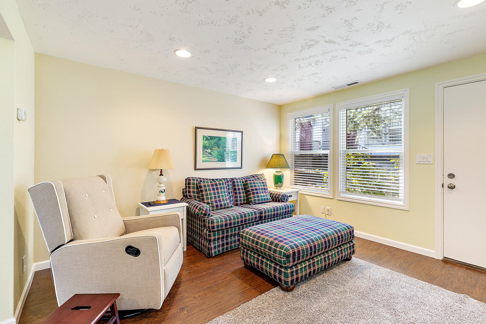 Manzanita Hills - Residential