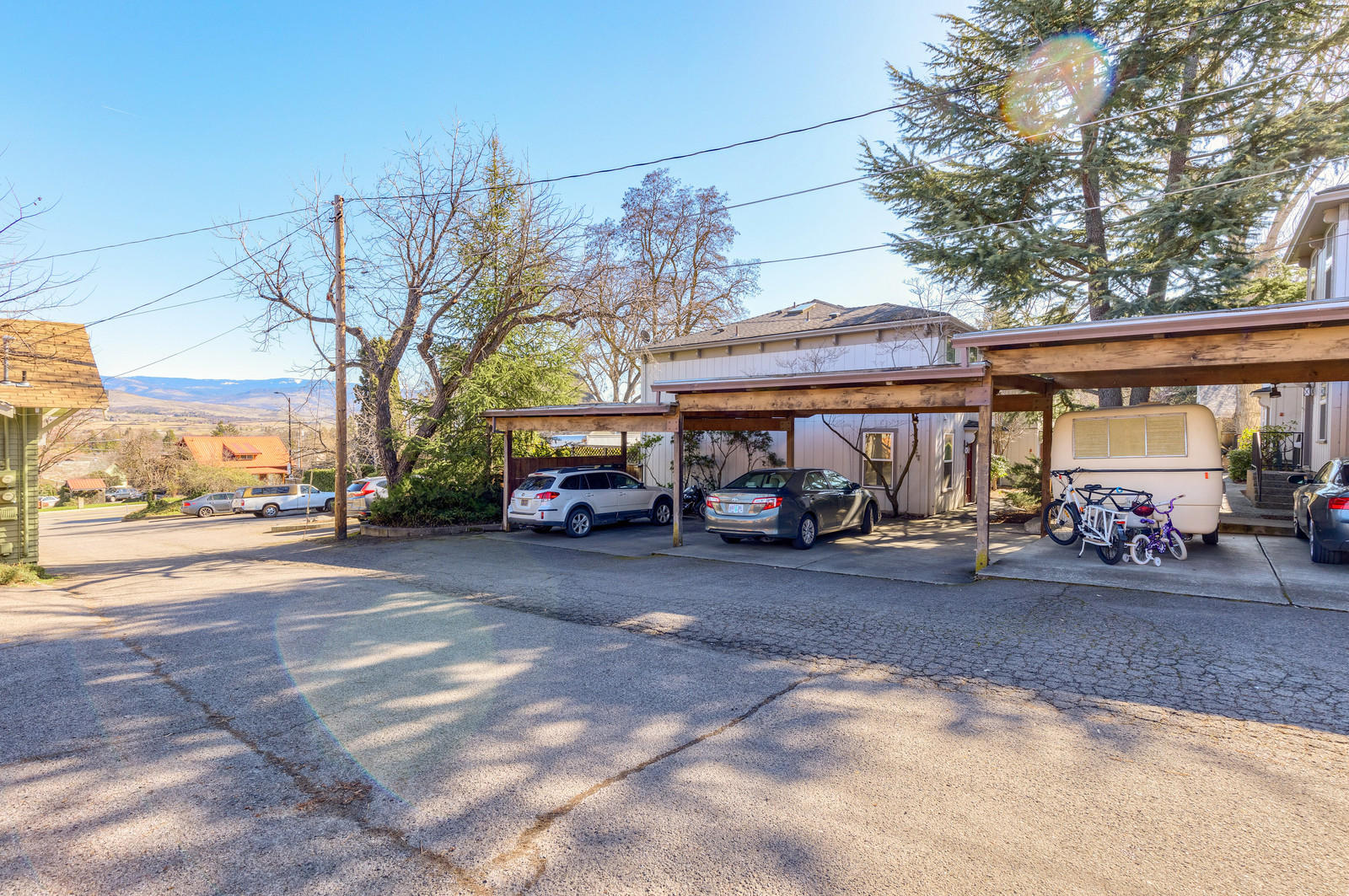 Manzanita Hills - Residential