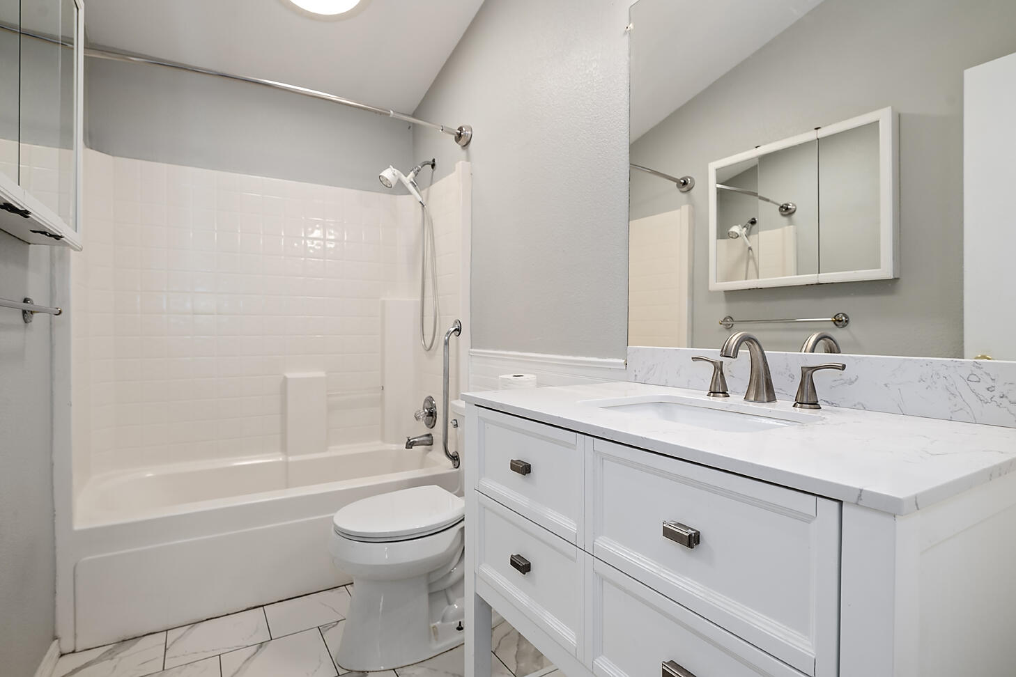 Mcloughlin Meadows Phase I - Residential