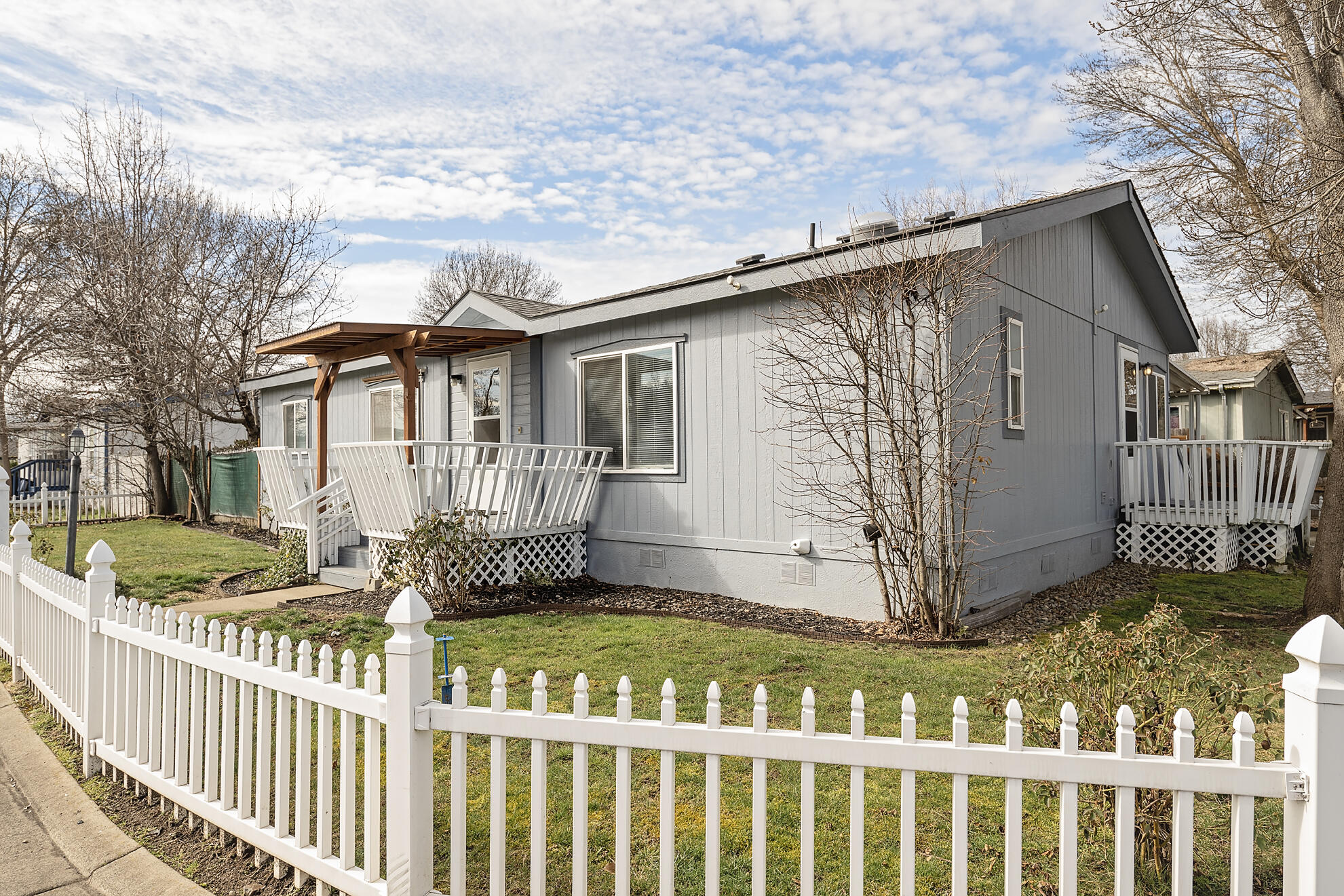 Mcloughlin Meadows Phase I - Residential