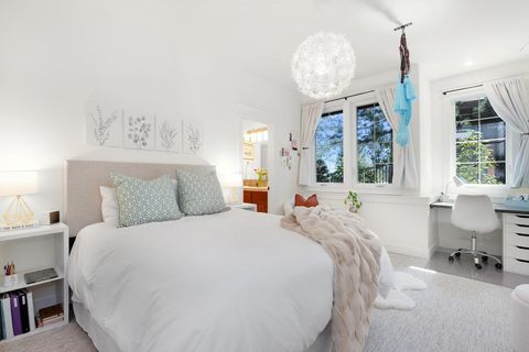 Tiny photo for 1265 NW Remarkable Drive, Bend, OR 97703 (MLS # 220219930)