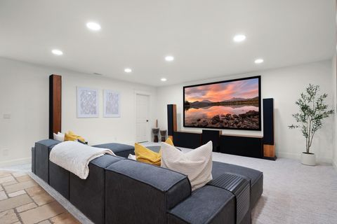 Tiny photo for 1265 NW Remarkable Drive, Bend, OR 97703 (MLS # 220219930)