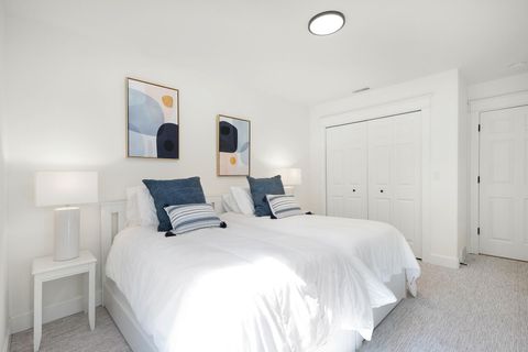 Tiny photo for 1265 NW Remarkable Drive, Bend, OR 97703 (MLS # 220219930)