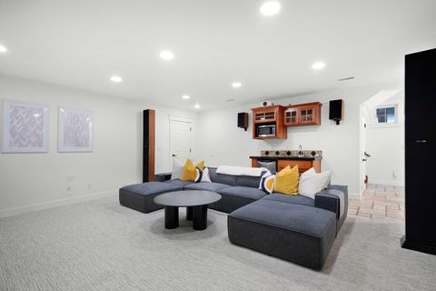 Tiny photo for 1265 NW Remarkable Drive, Bend, OR 97703 (MLS # 220219930)