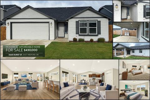 Photo of 3665 Durst Street, Medford, OR 97504 (MLS # 220212389)