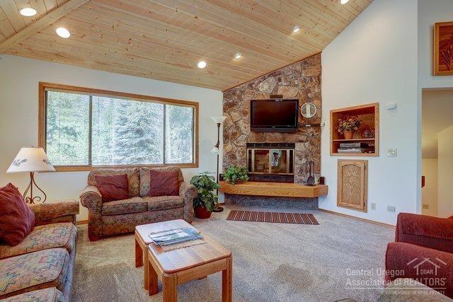 Fairway Crest Village - Residential