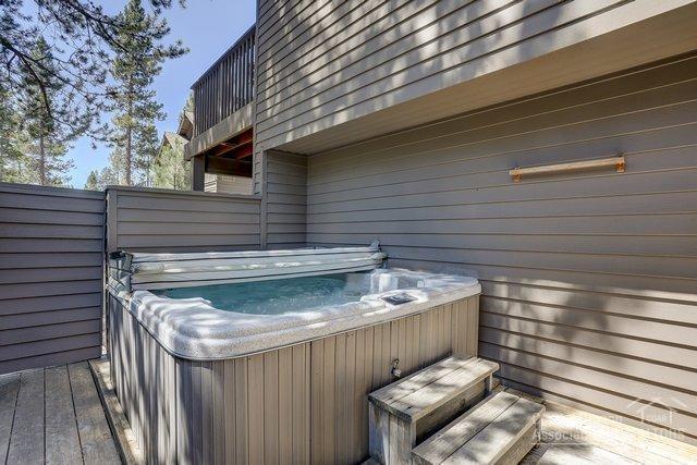 Fairway Crest Village - Residential