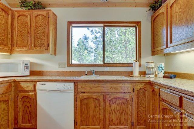 Fairway Crest Village - Residential