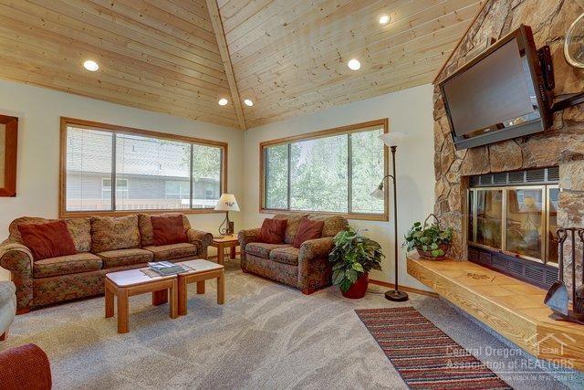 Fairway Crest Village - Residential