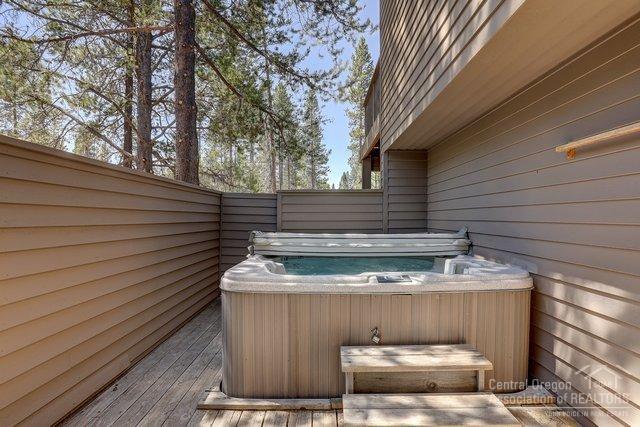 Fairway Crest Village - Residential