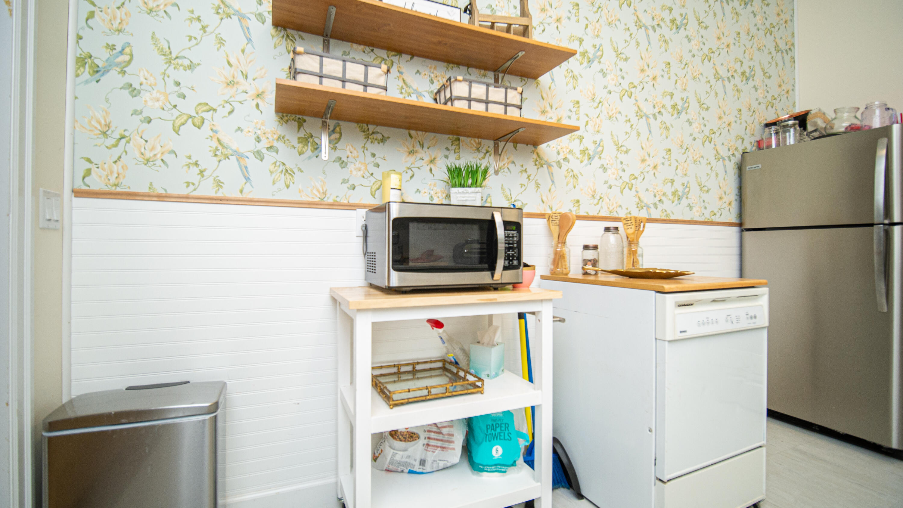 Pinewood Country Est - Residential