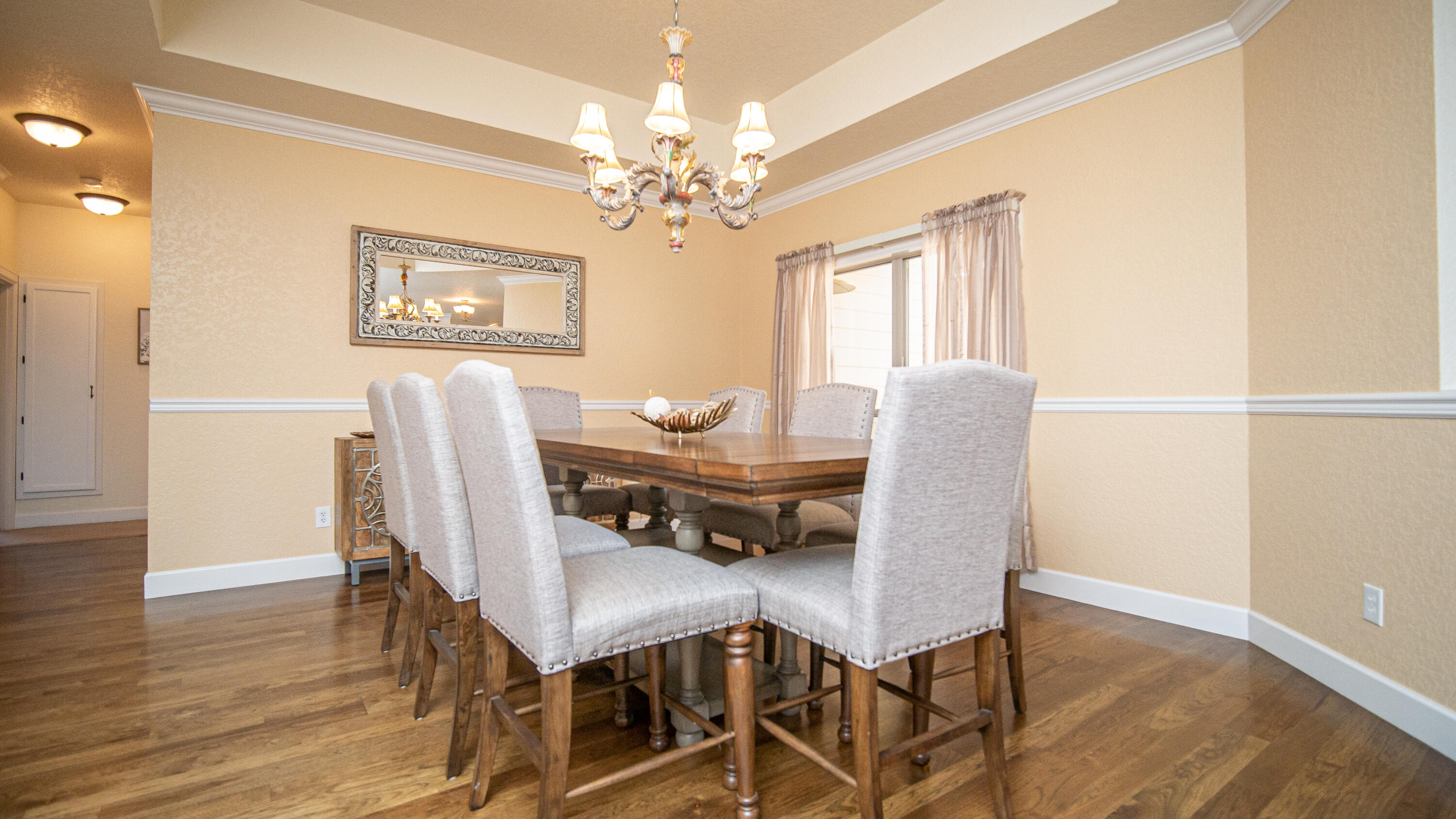 Pinewood Country Est - Residential