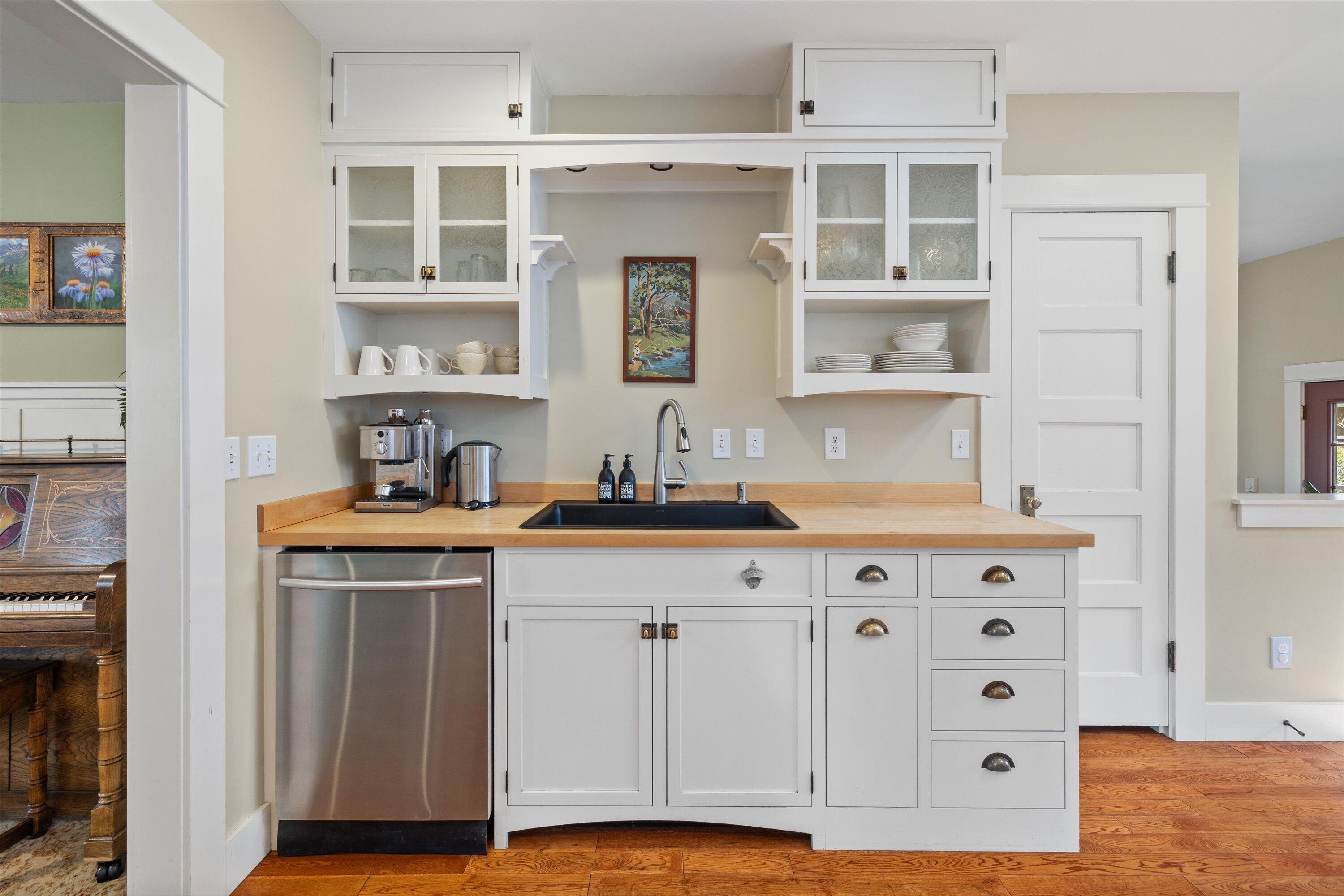 River Terrace - Residential